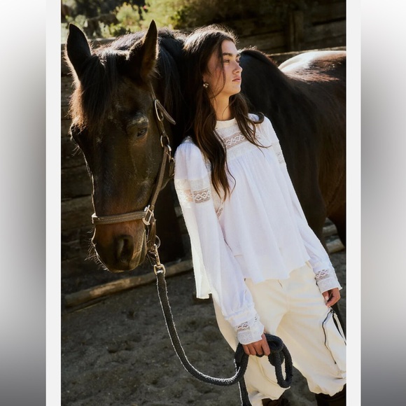 🆕 FREE PEOPLE It Takes Two Top in Optic White - Picture 2 of 12